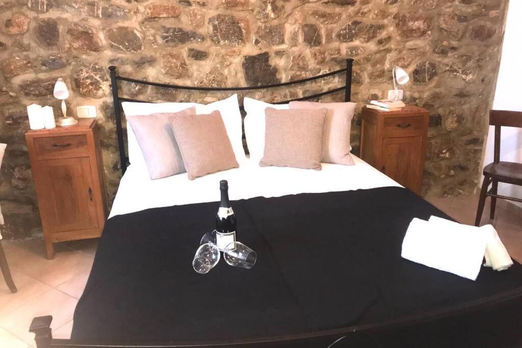 Campiglia dʼOrcia Villetta Indipendente Con Giardino المظهر الخارجي الصورة